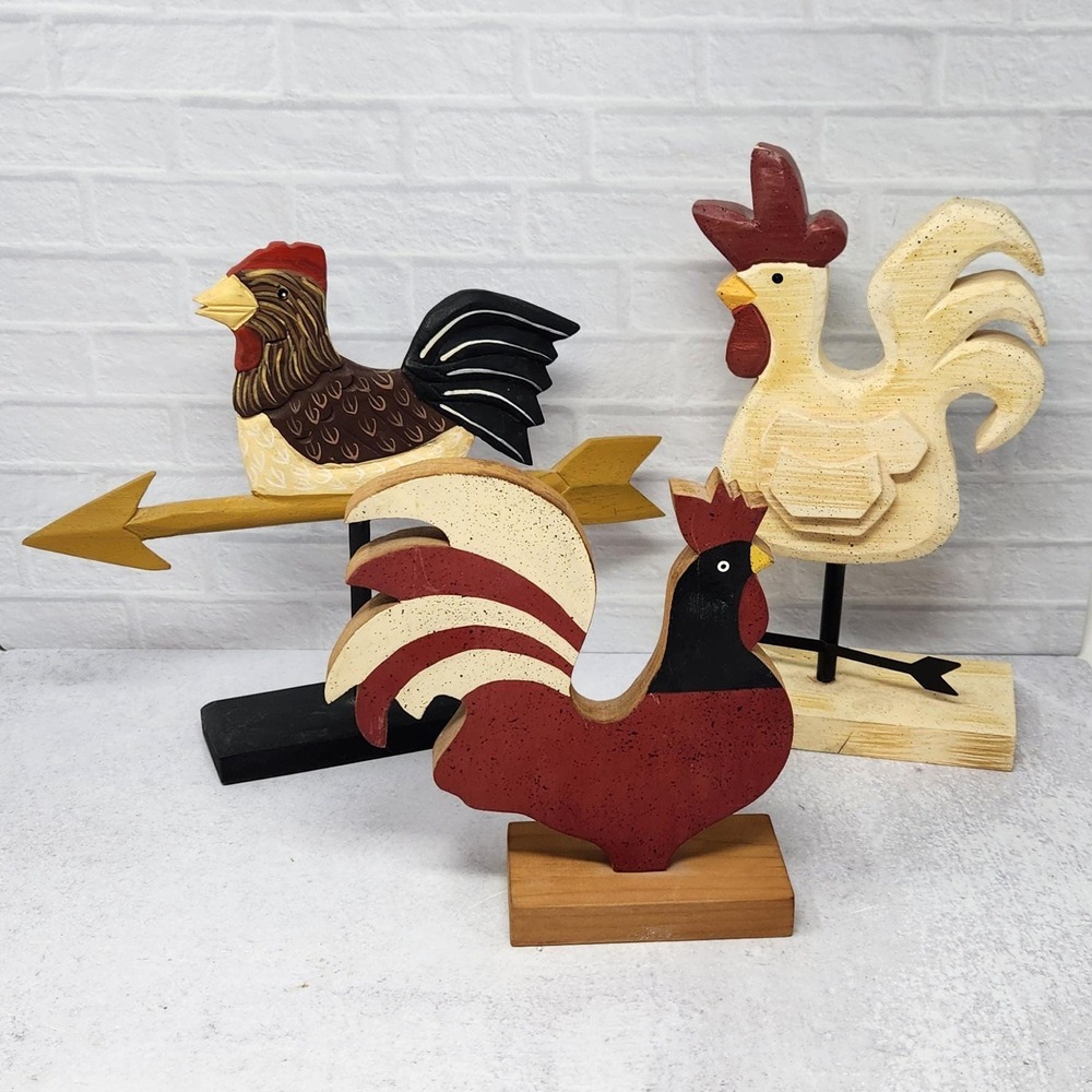 3 Vintage Wooden Folk Art‎ Roosters Wood Chickens Carved Painted
